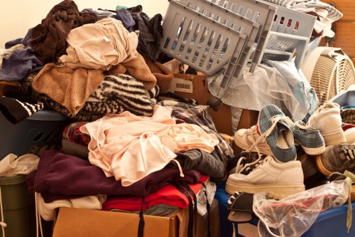Benefits of hiring a professional house clearance service