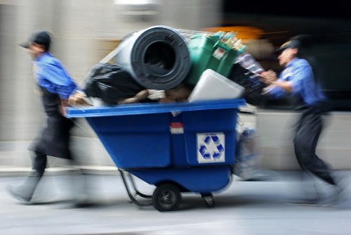 House clearance process with sorting and organizing items